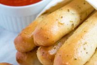 Garlic Butter Breadsticks Recipe: Soft, Cheesy, Homemade