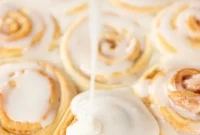 Evelyn’s Homemade Cinnamon Rolls Recipe for Soft, Gooey Swirls