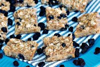 Blueberry Baked Oatmeal Bars — Portable Breakfast & Snack