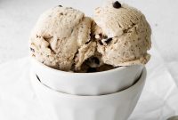 Coffee-Chocolate Swirl Gelato: Rich Coffee Ice Cream Recipe