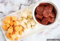 Crispy Keto Pepperoni Chips Recipe for Low-Carb Snacks