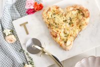 Heart-Shaped Apple, Cheddar & Thyme Pizza Recipe