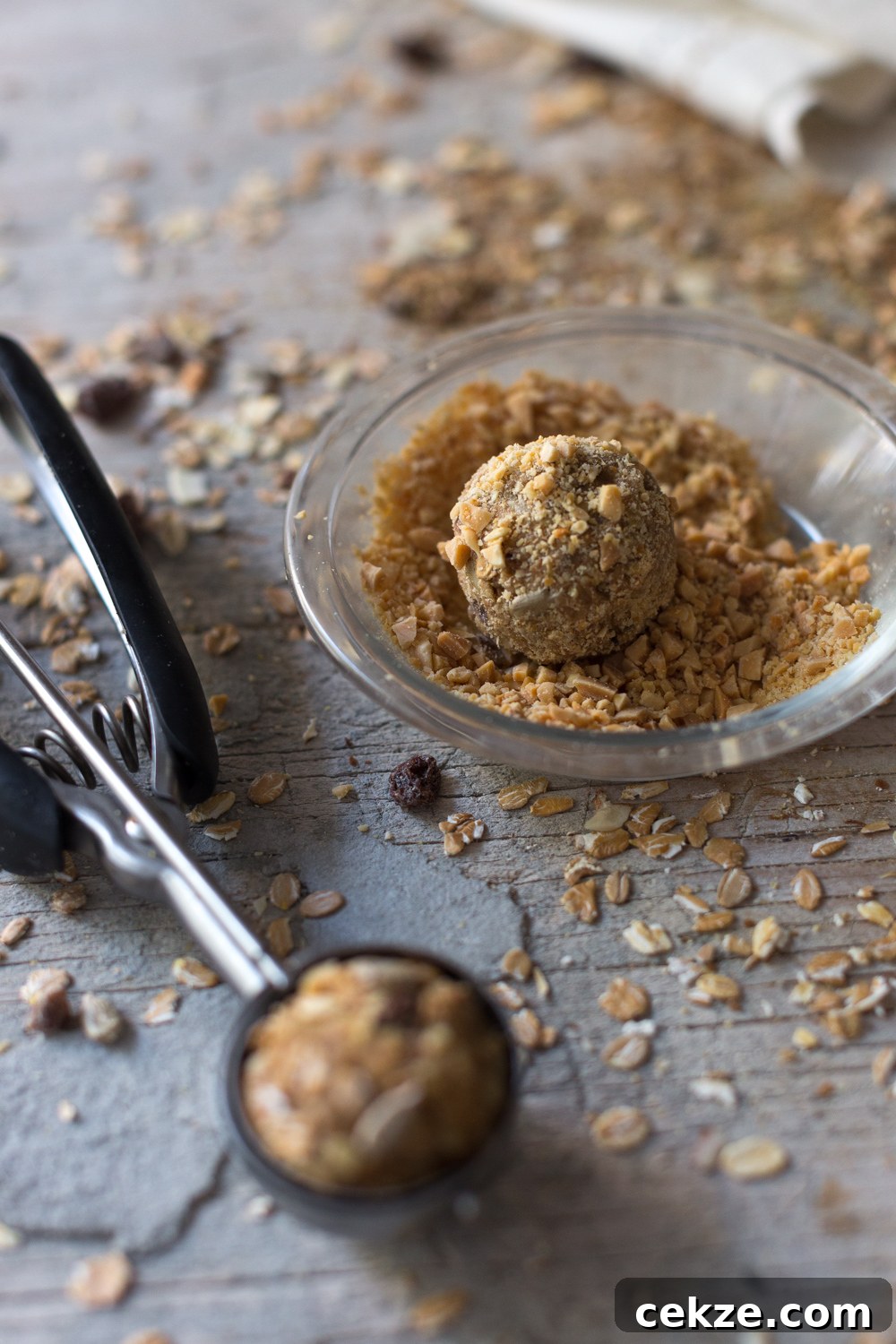 Rolling Muesli Almond Energy Balls