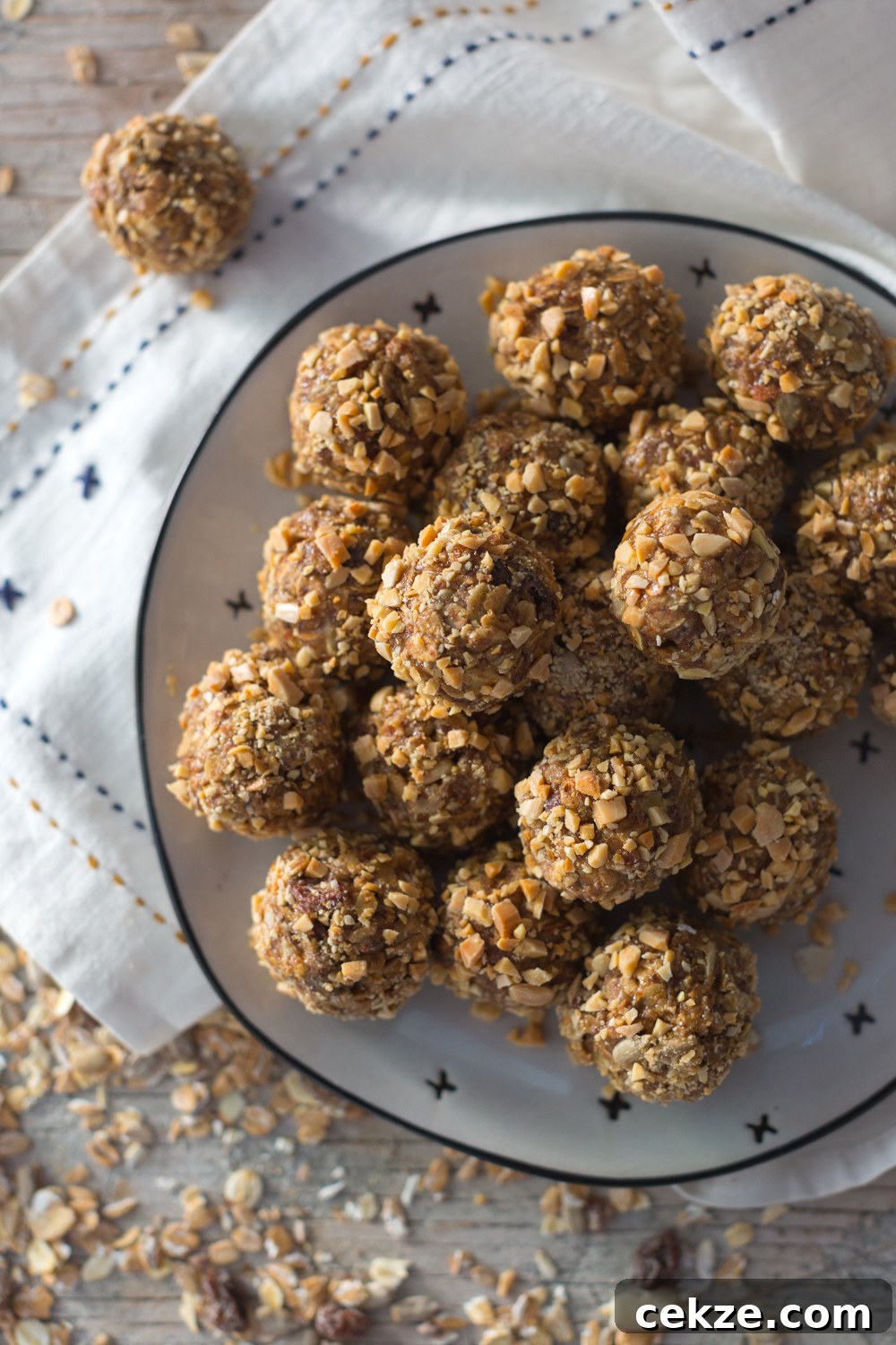 Muesli Almond Energy Balls