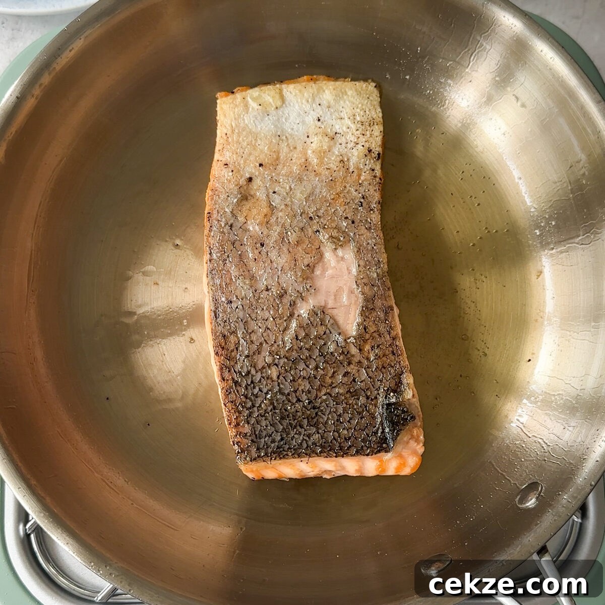 Once cooked, flip & sear the other side!