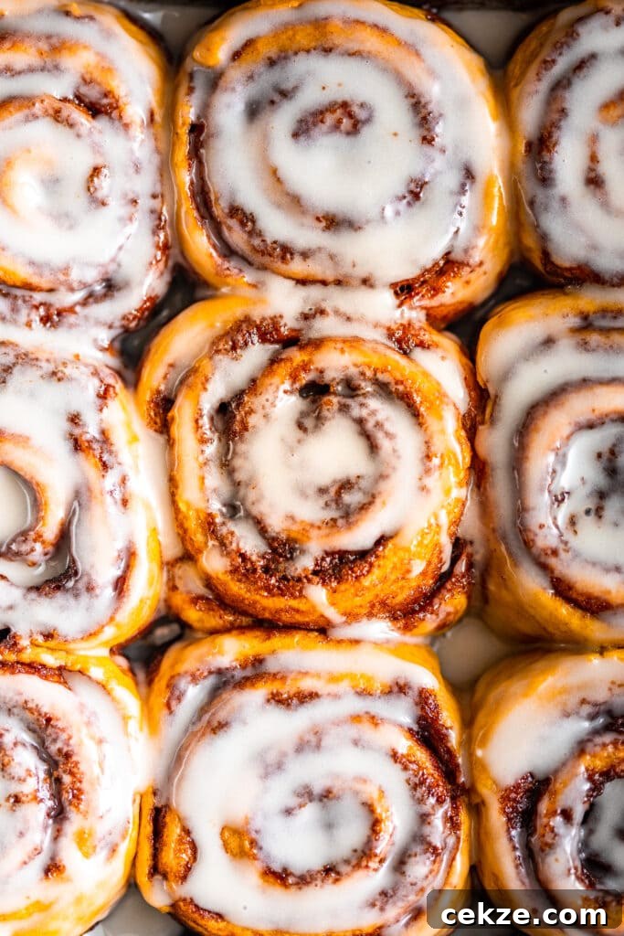 Pumpkin Cinnamon Rolls