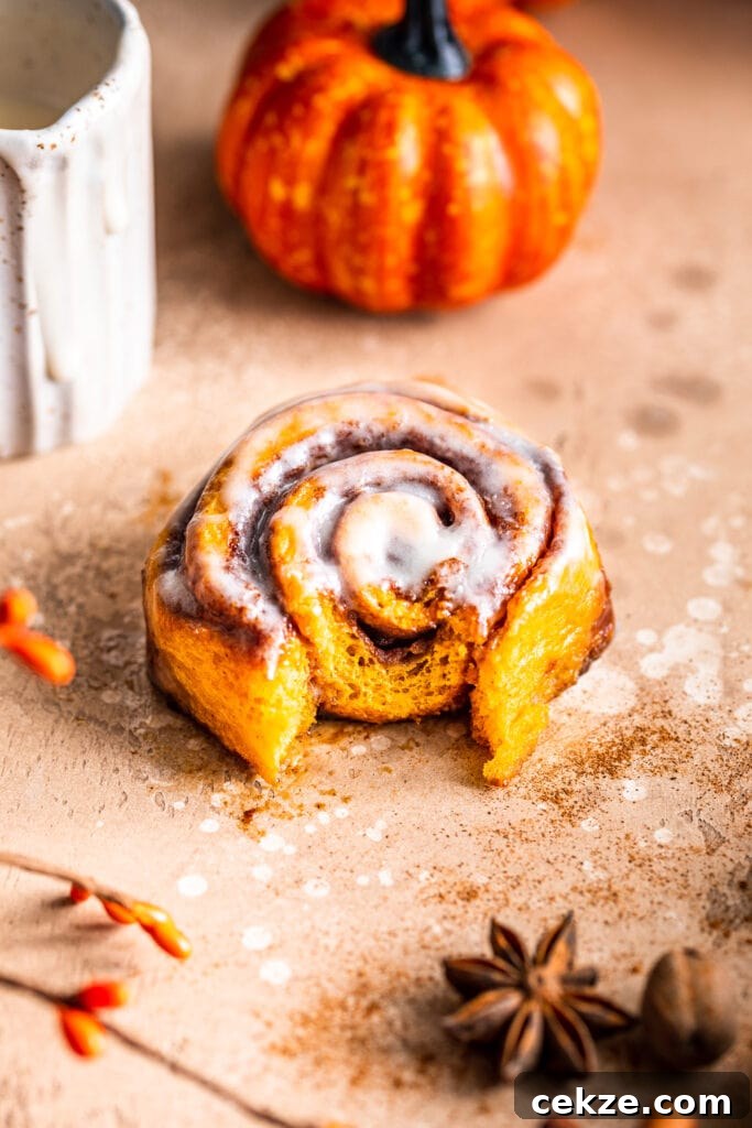 Pumpkin Cinnamon Rolls