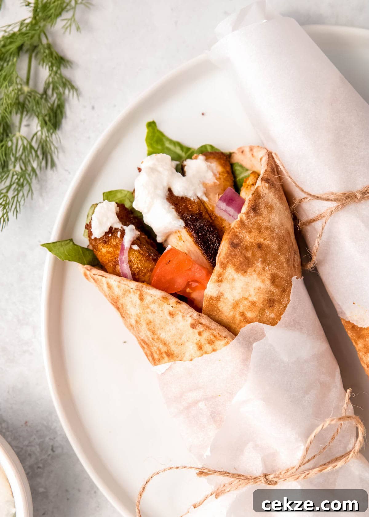 close up image of chicken shawarma 