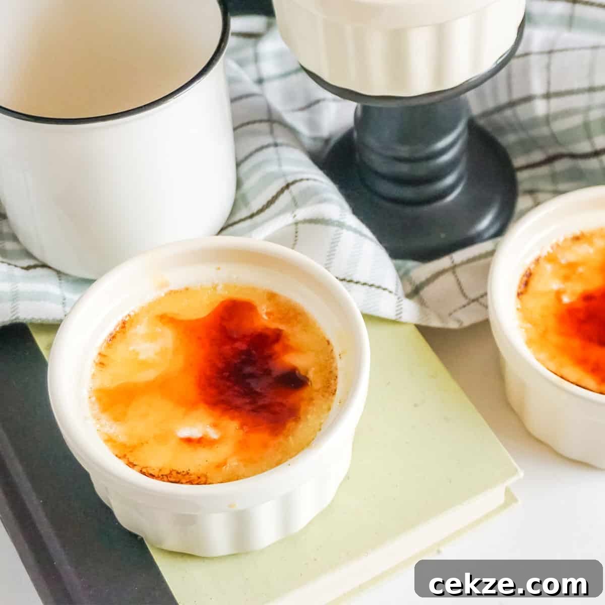 Simple creme brulee