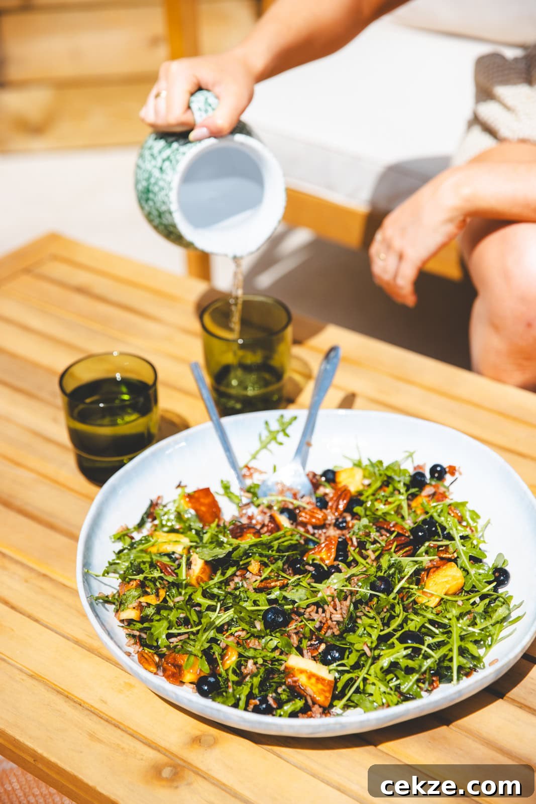 Blueberry, Halloumi & Pecan Salad I Georgie Eats