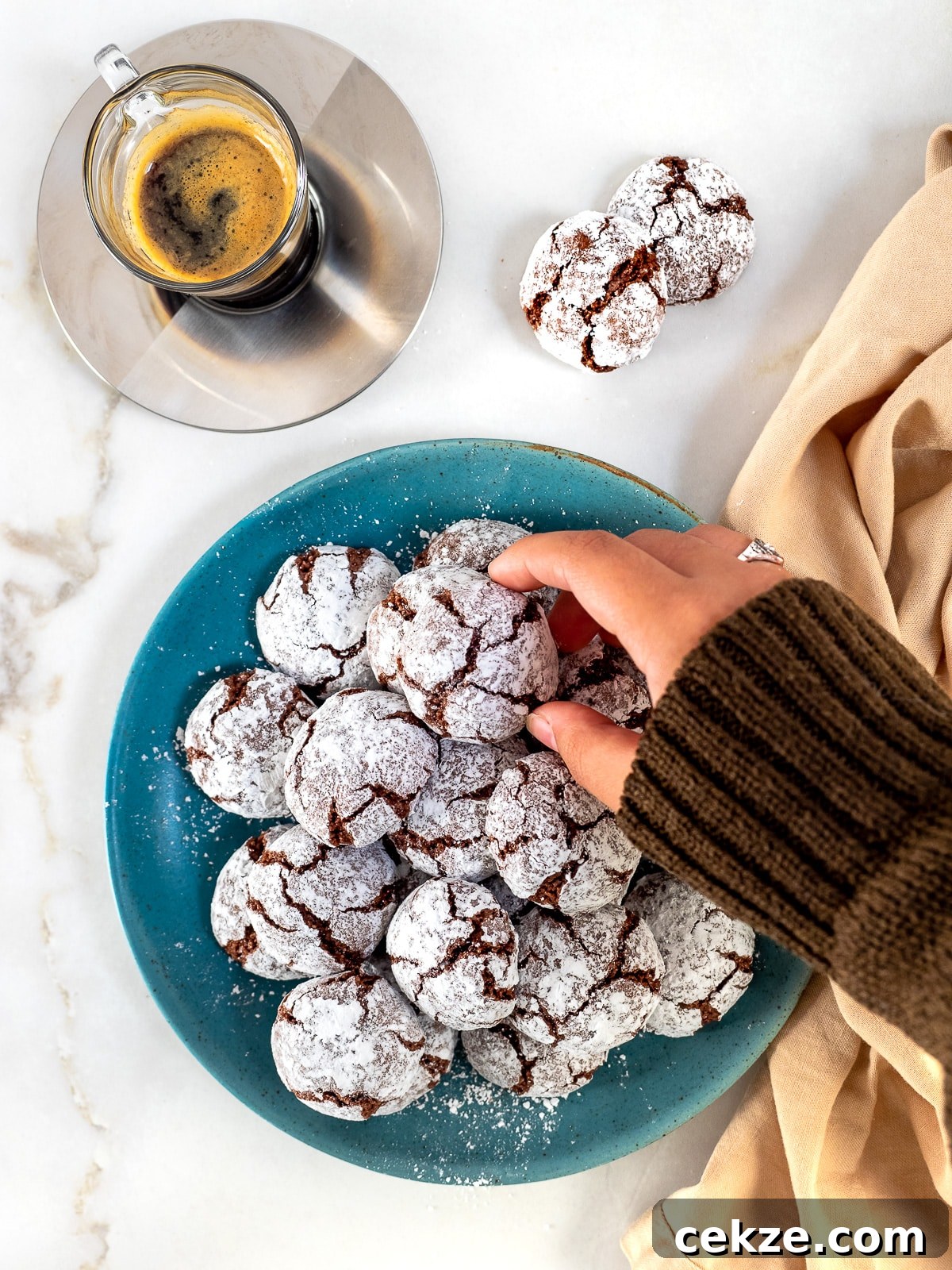 Dish of chocolate amaretti cookies.