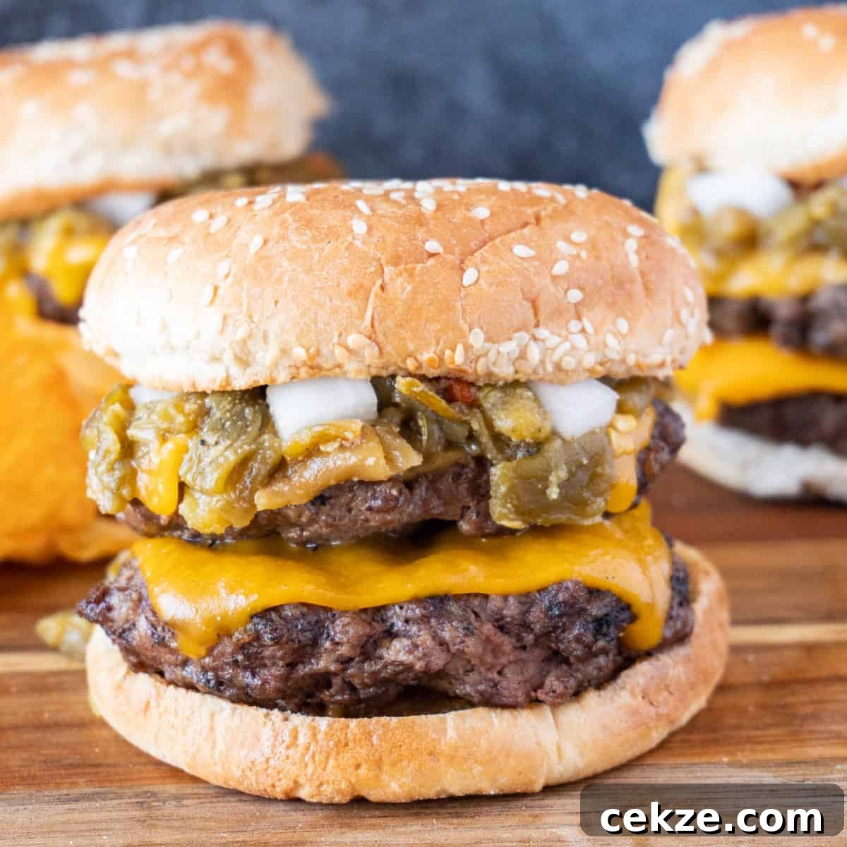 Green Chile Cheeseburger