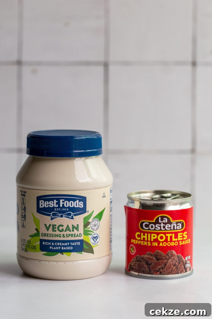 ingredients for making chipotle mayo